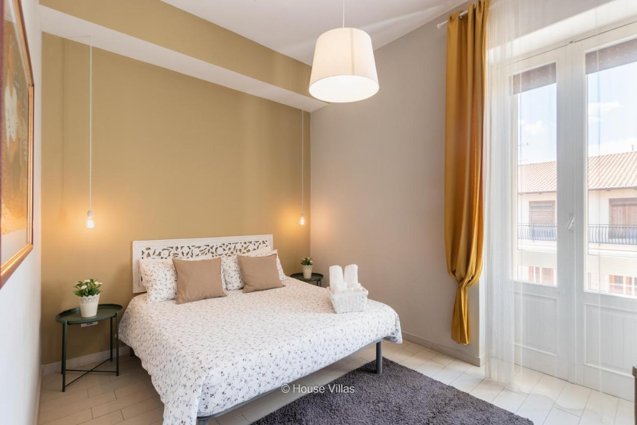 Il 49 Rooms Noto Eksteriør billede