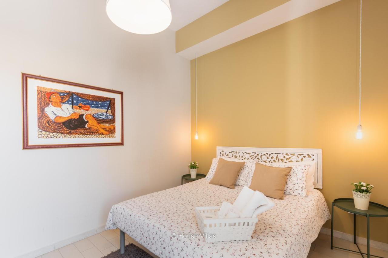 Il 49 Rooms Noto Eksteriør billede